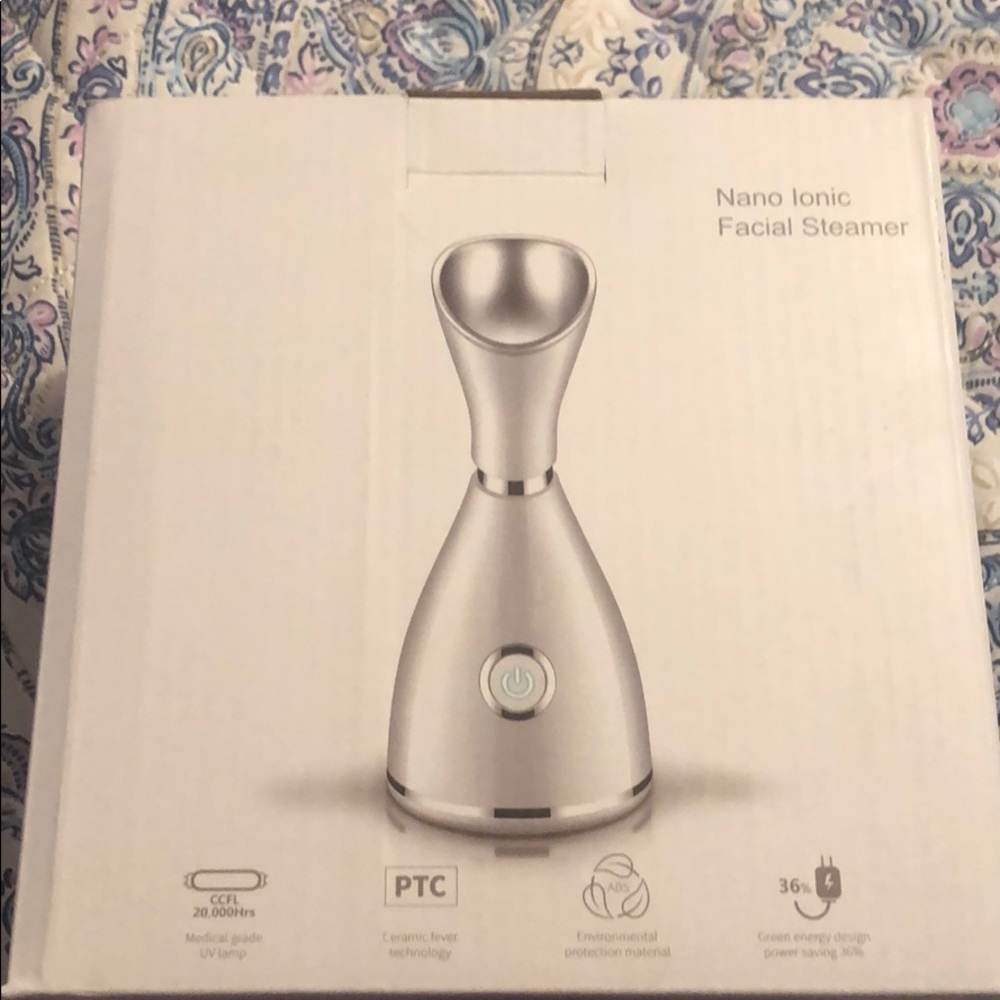 Facial steamer